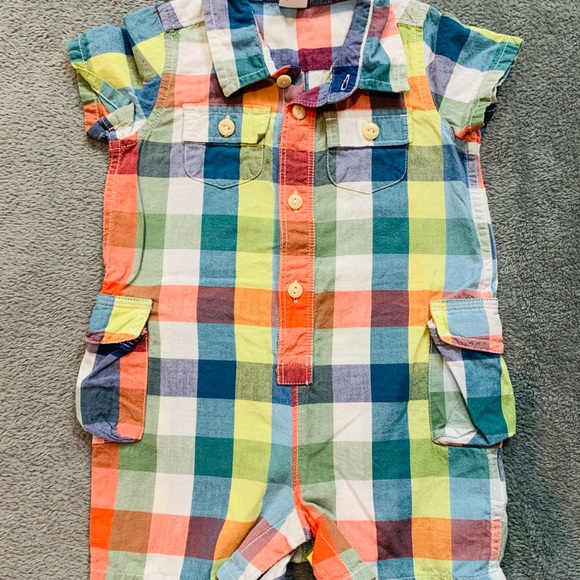 3 for $15❤️💚Baby Gap One-Piece💚❤️ - Picture 3 of 3
